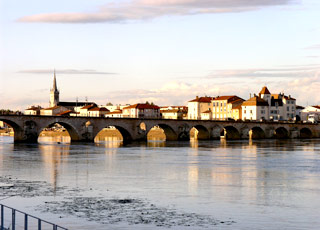 Crosi&egrave;re Mâcon