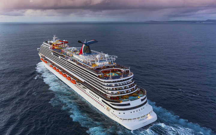 Barco Carnival Vista
