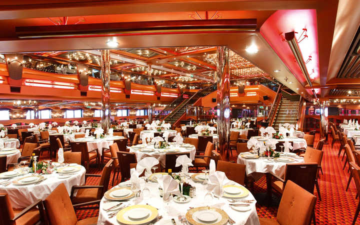 Barco Costa Pacifica