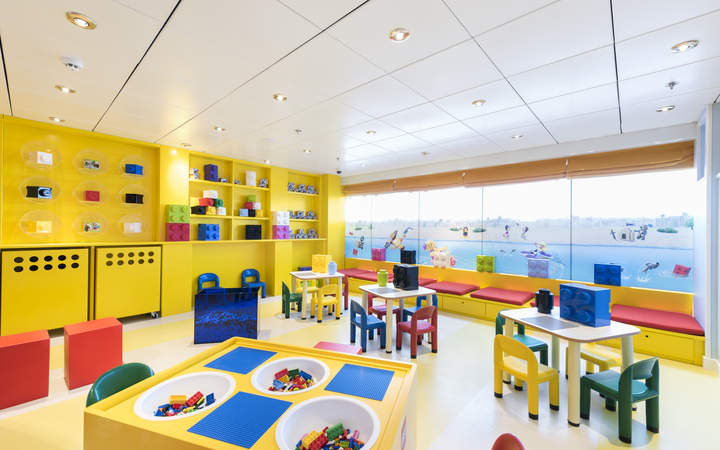 Barco MSC Opera