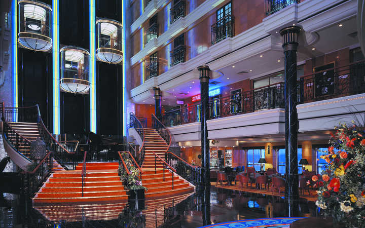 Barco Norwegian Spirit