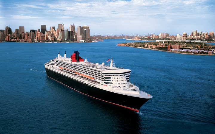 Barco Queen Mary 2