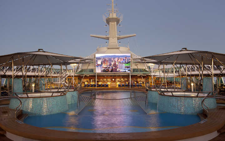 Barco Rhapsody of the Seas