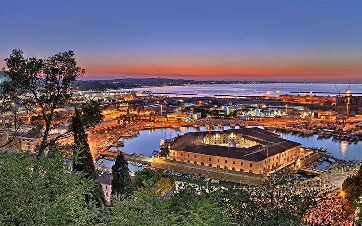 Ancone escale,Ancone-Italie_720x450,IT,AOI,516850.jpg