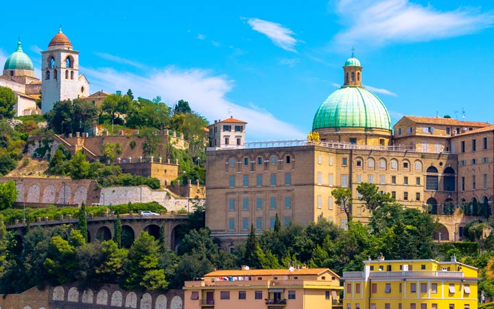 Ancone escale,Ancone-Italie_720x450,IT,AOI,516851.jpg