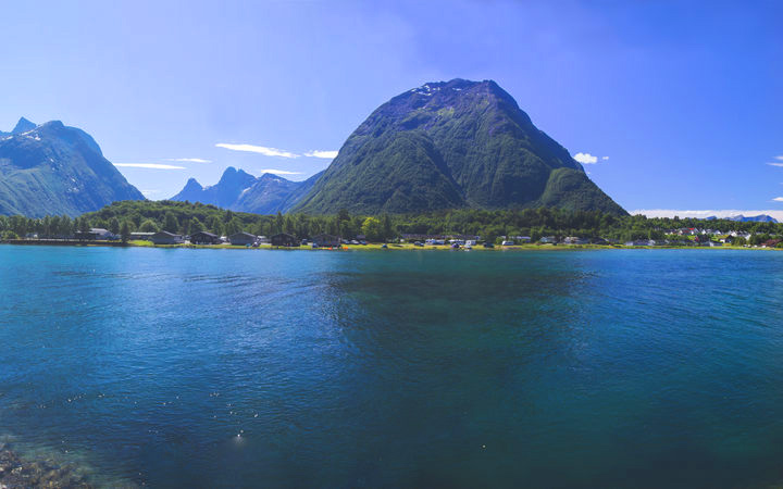 Andalsnes escale,Andalsnes-Norvège_720x450,NO,AND,41719.jpg