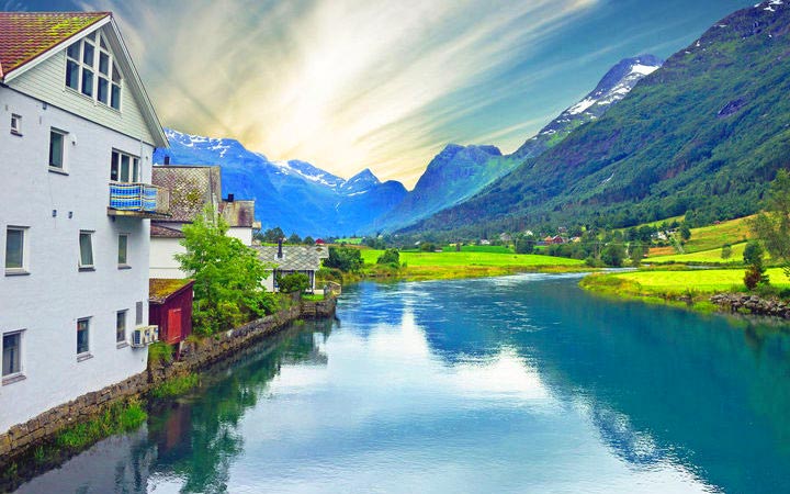 Hellesylt escale,Hellesylt-Norvège_720x450,NO,HSY,43530.jpg