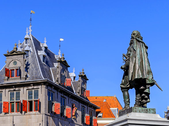 Croisi&egrave;re Hoorn
