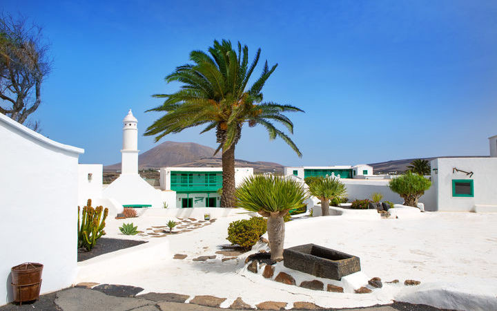 escale,Lanzarote-Espagne_720x450,ES,LNZ,44050.jpg