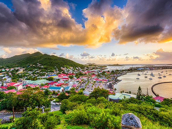 croisière Caraïbes et Antilles : Rêverie sous voiles au cœur des Petites Antilles