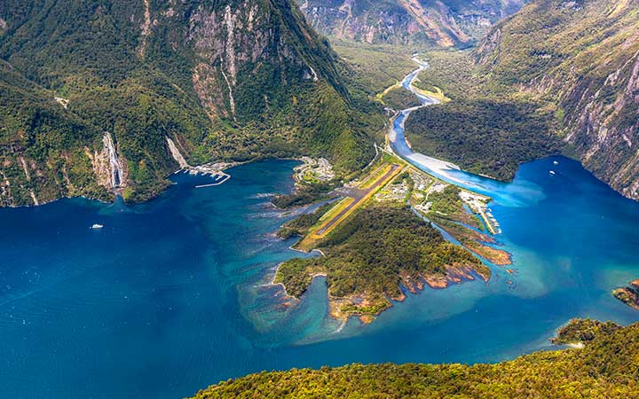escale,Milford Sound-Nouvelle-zélande_720x450,NZ,MFN,542740.jpg