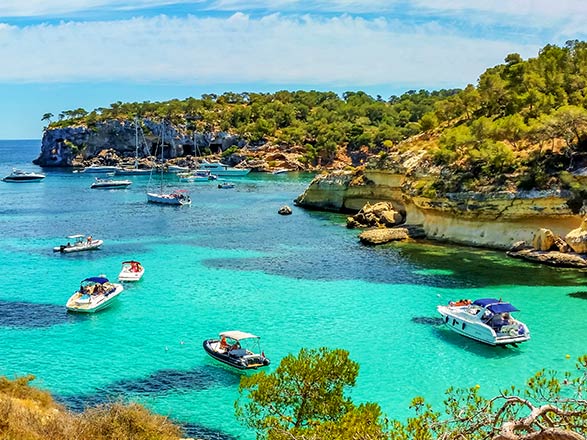 Majorque, Ibiza, Sardaigne, Italie