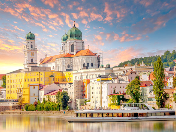 croisi&egrave;re Danube : Trésors culturels du Danube : Passau, Esztergom, Budapest, Vienne, Passau 