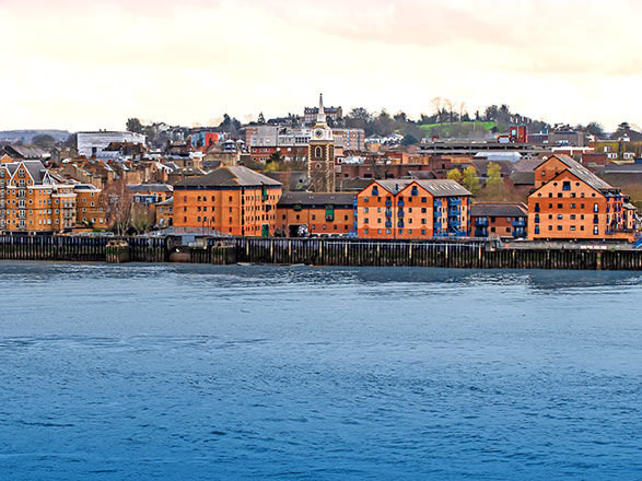 croisi&egrave;re Iles Britanniques : De Londres au Havre : Pays-Bas, Ecosse, Irlande, France 