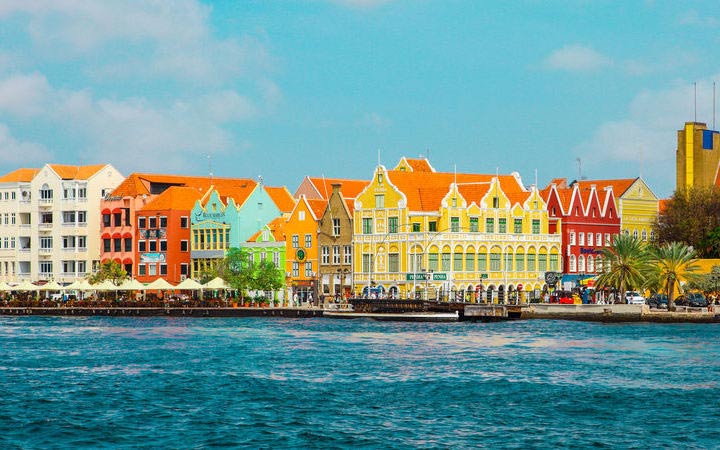escale,Willemstad-Antilles Néerlandaises_720x450,AN,WIL,46867.jpg