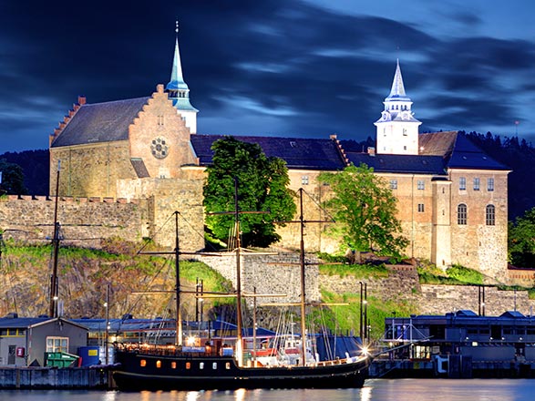 https://static.abcroisiere.com/images/fr/escales/escale,oslo-oslo_zoom,NO,OSL,40334.jpg