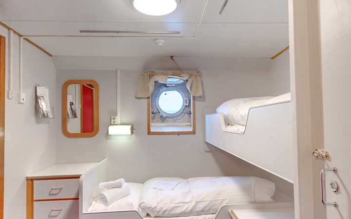 MS Lofoten Photo cabine MS Lofoten