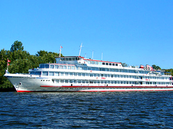croisière Volga Dniepr Don - Volga Dniepr Don : La Volga Eternelle, De Moscou à Saint-Peterbourg (12V_PP)
