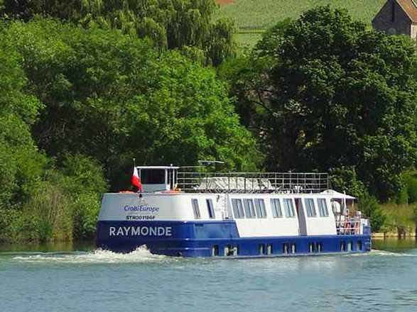 https://static.abcroisiere.com/images/fr/navires/navire,raymonde-(ou-similaire)_max,1308,28475.jpg