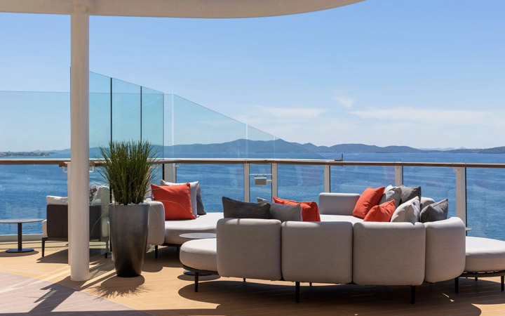 Bateau Silver Ray