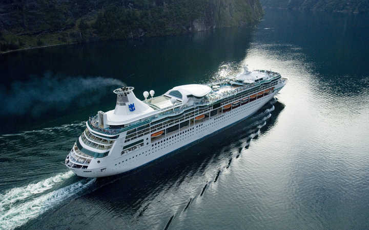 Bateau Vision of the Seas