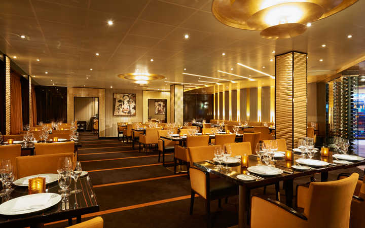 Nave Carnival Vista