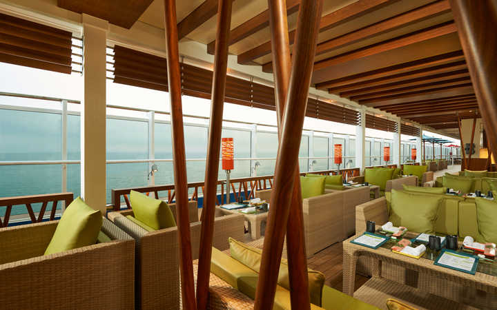 Nave Carnival Vista