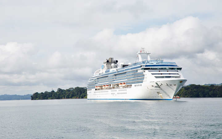 Nave Coral Princess