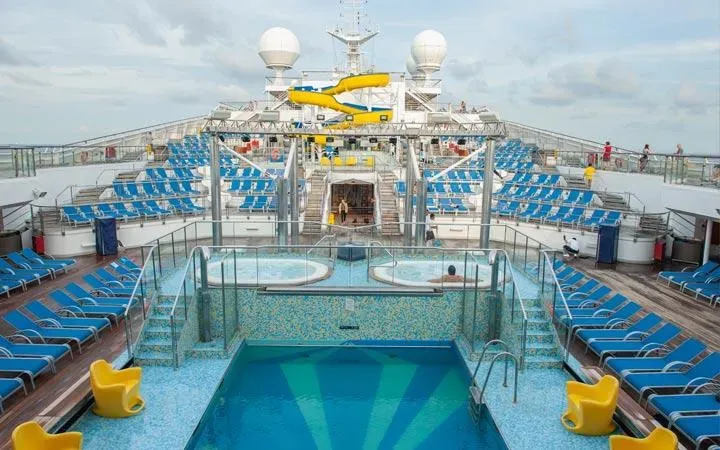 Nave Costa Fortuna