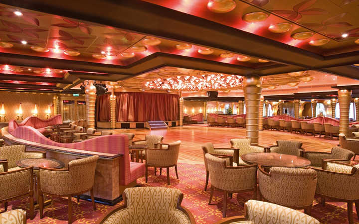 Nave Costa Serena