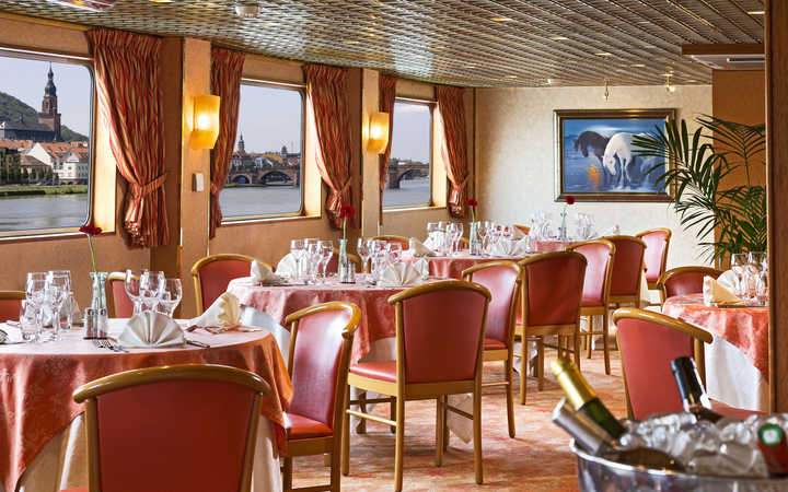 Nave MS Europe (ou similaire)