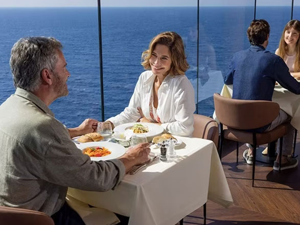 Nave MSC World America