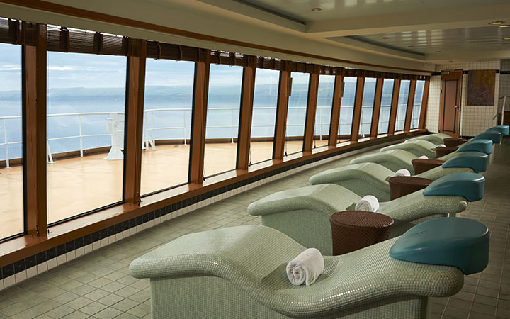 Nave Norwegian Jade