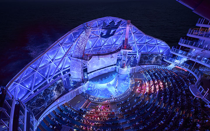 Nave Utopia of the seas