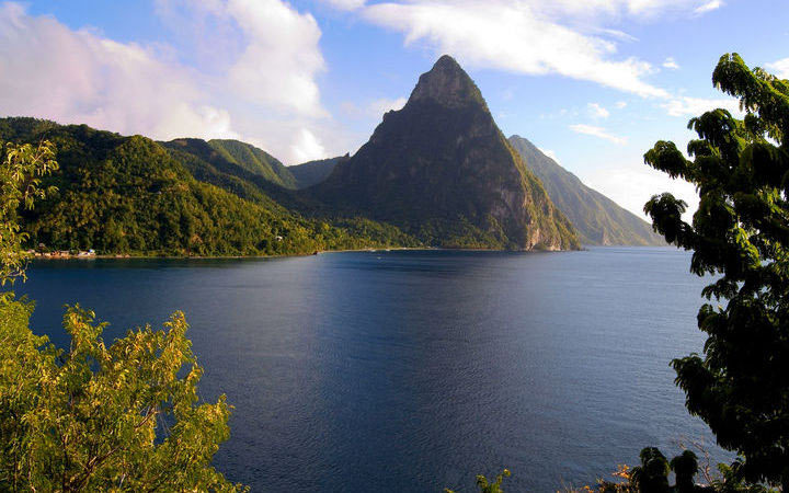 scalo,Castries-Santa Lucia_720x450,LC,CAS,42517.jpg