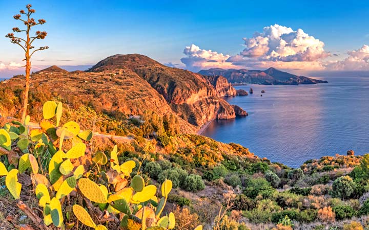 Lipari scalo,Lipari-Italia_720x450,IT,LIP,71613.jpg