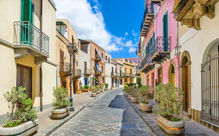 Lipari scalo,Lipari-Italia_720x450,IT,LIP,71615.jpg